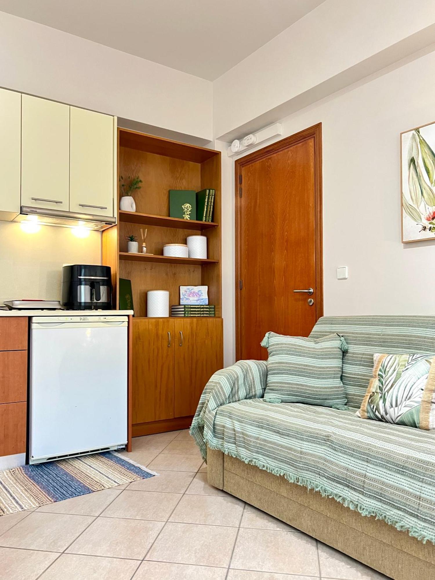 Appartement Haplotes à Koskinou  Extérieur photo